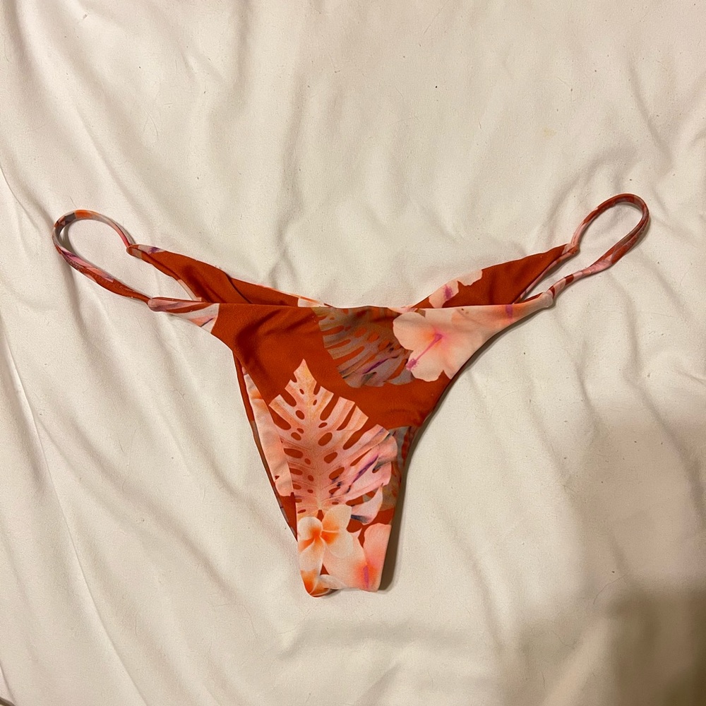 Stone fox swim tropical red bottoms